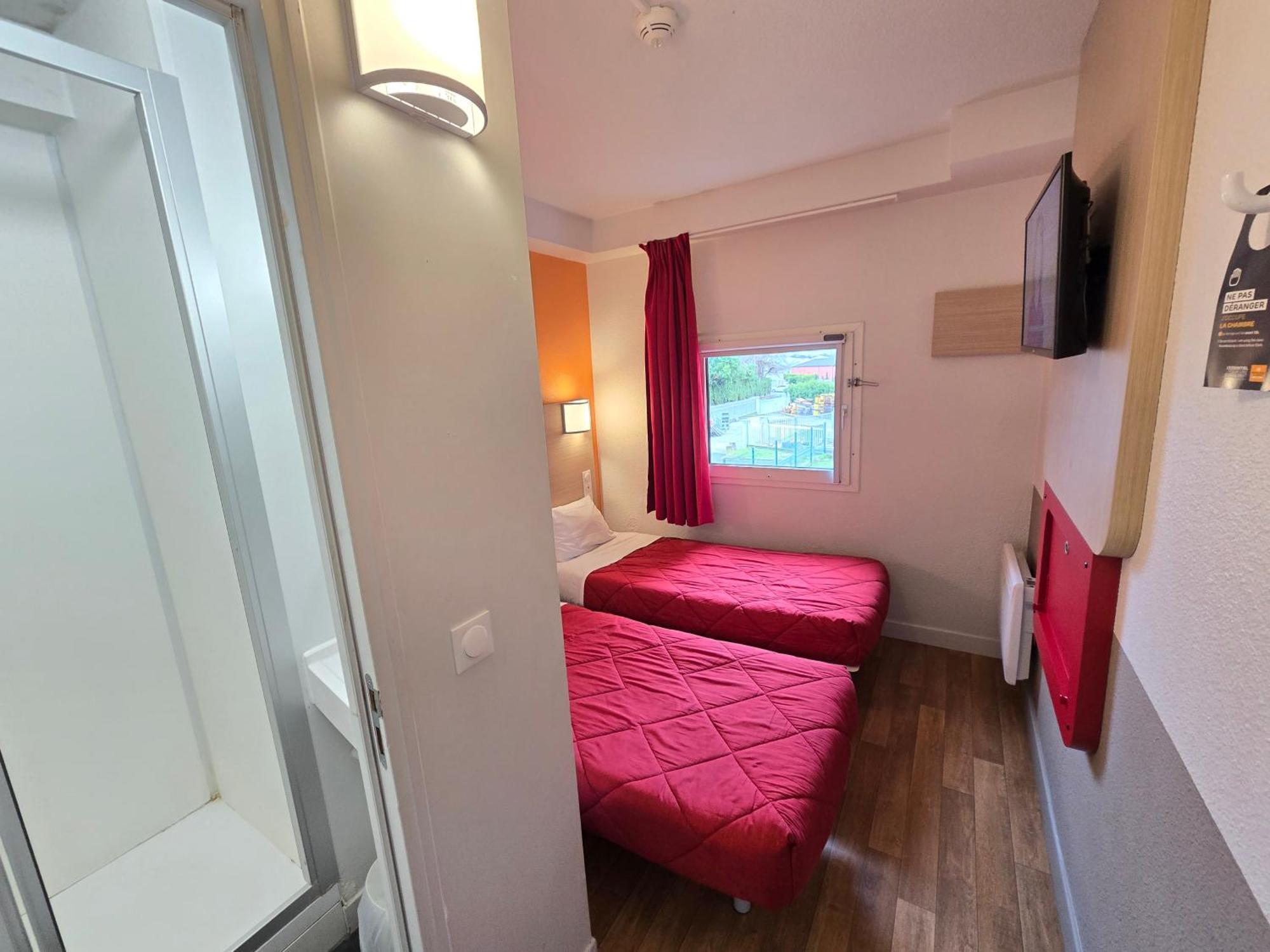 Premiere Classe Angers Est - St Barthelemy D'Anjou Saint-Barthelemy-d'Anjou Eksteriør billede